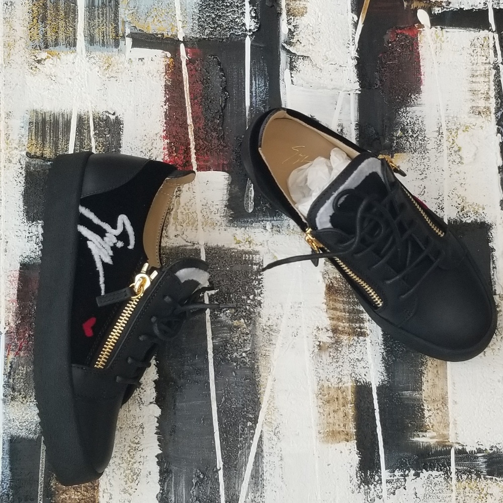 š„GIUSEPPE SIGNATURE LEATHER UNISEX SNEAKERS - Picture 4 of 8